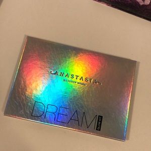 Anastasia Beverly Hills Dream Glow Kit 💄✨